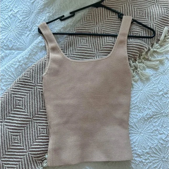Babaton Light Tan Ribbed Tank Top - Picture 1 of 3